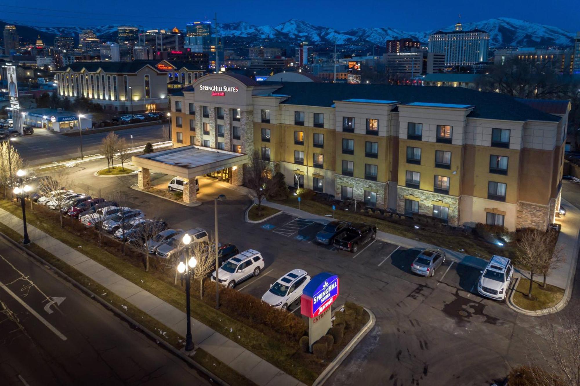 Springhill By Marriott Salt Downtown Hotel