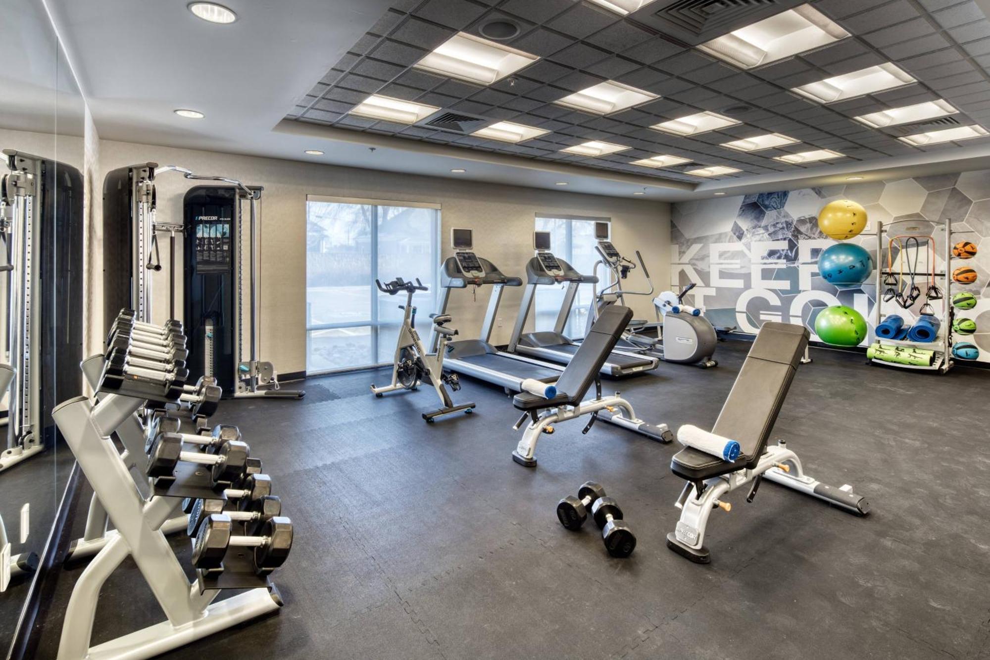 Springhill By Marriott Salt Downtown 3*