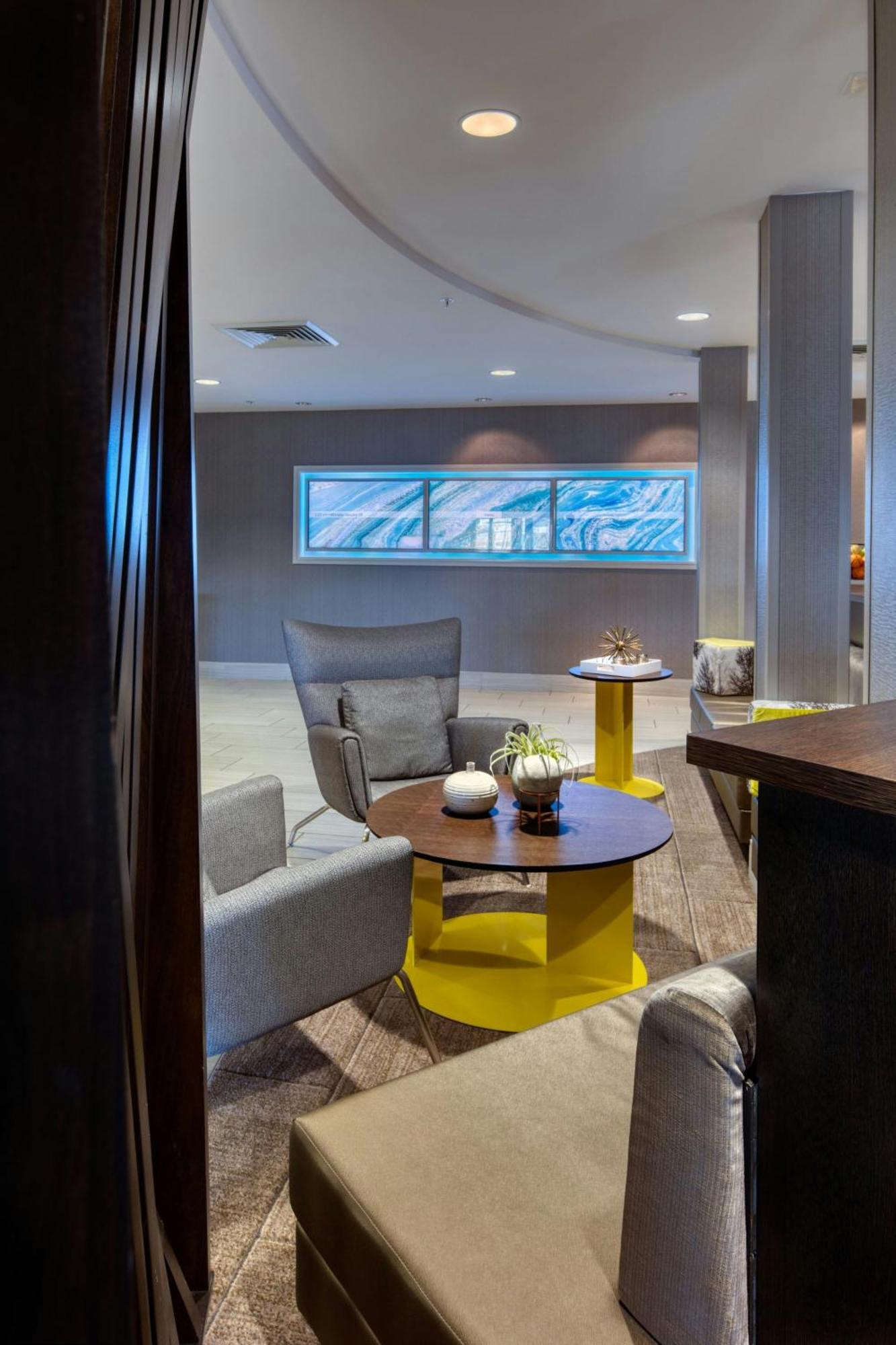 Springhill By Marriott Salt Downtown